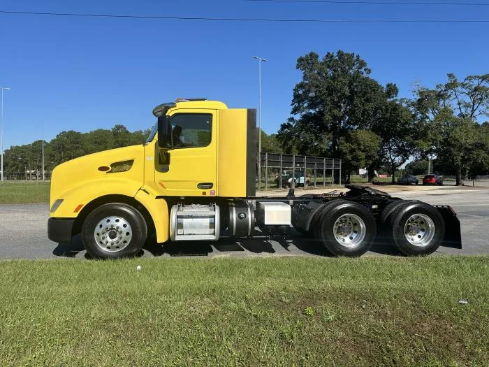 2021 Peterbilt 579 in Mobile, AL — photo 6