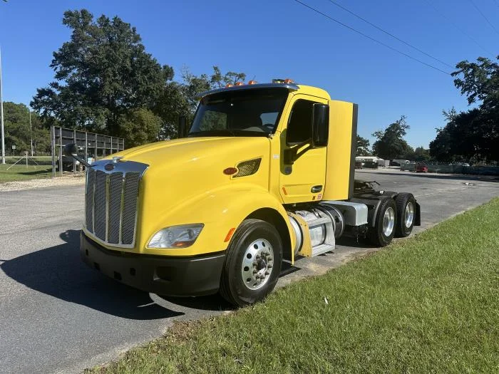 2021 Peterbilt 579 in Mobile, AL — photo 3