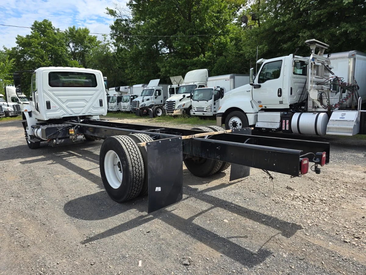2015 International 4300 in Bensalem, PA — photo 6