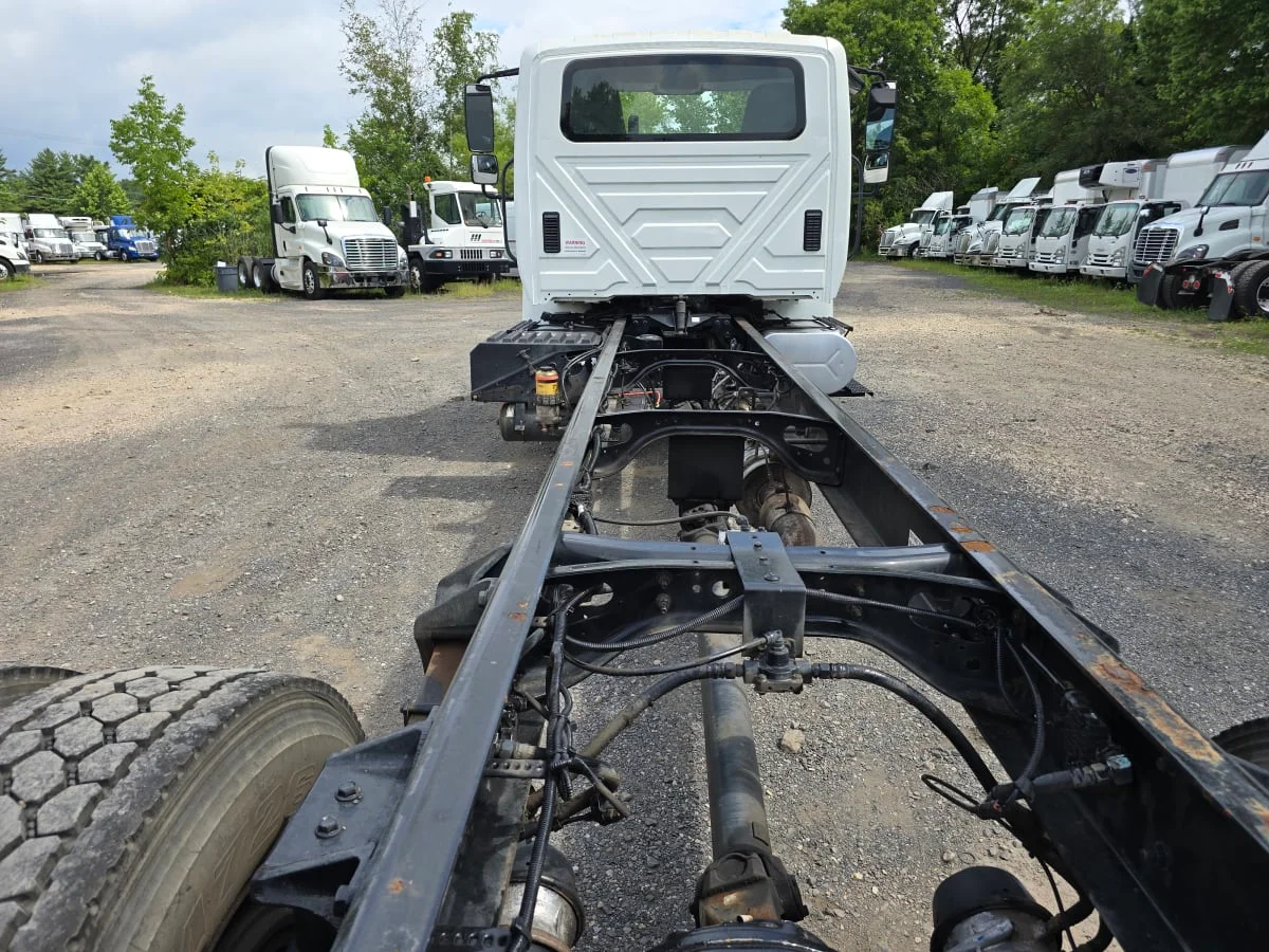 2015 International 4300 in Bensalem, PA — photo 8
