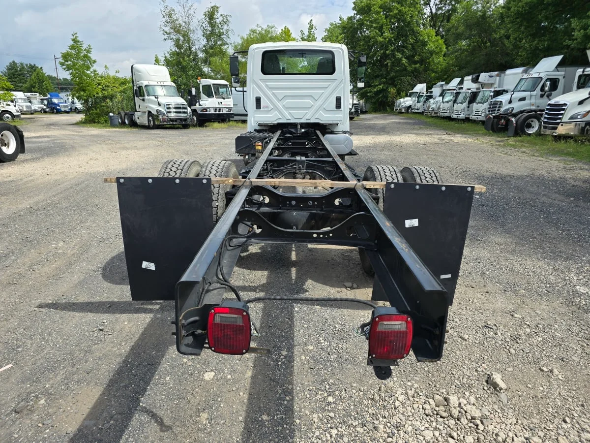 2015 International 4300 in Bensalem, PA — photo 5
