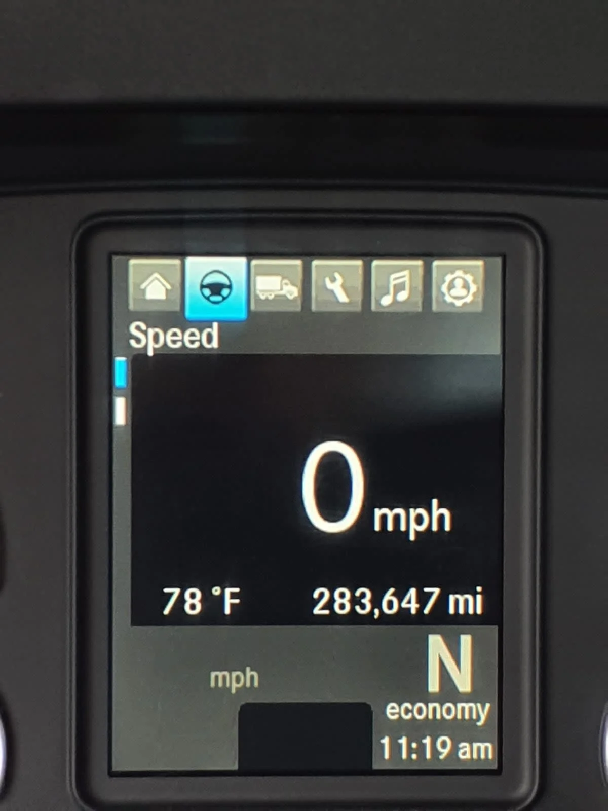 2020 Freightliner Cascadia in Oak Creek, WI — photo 12