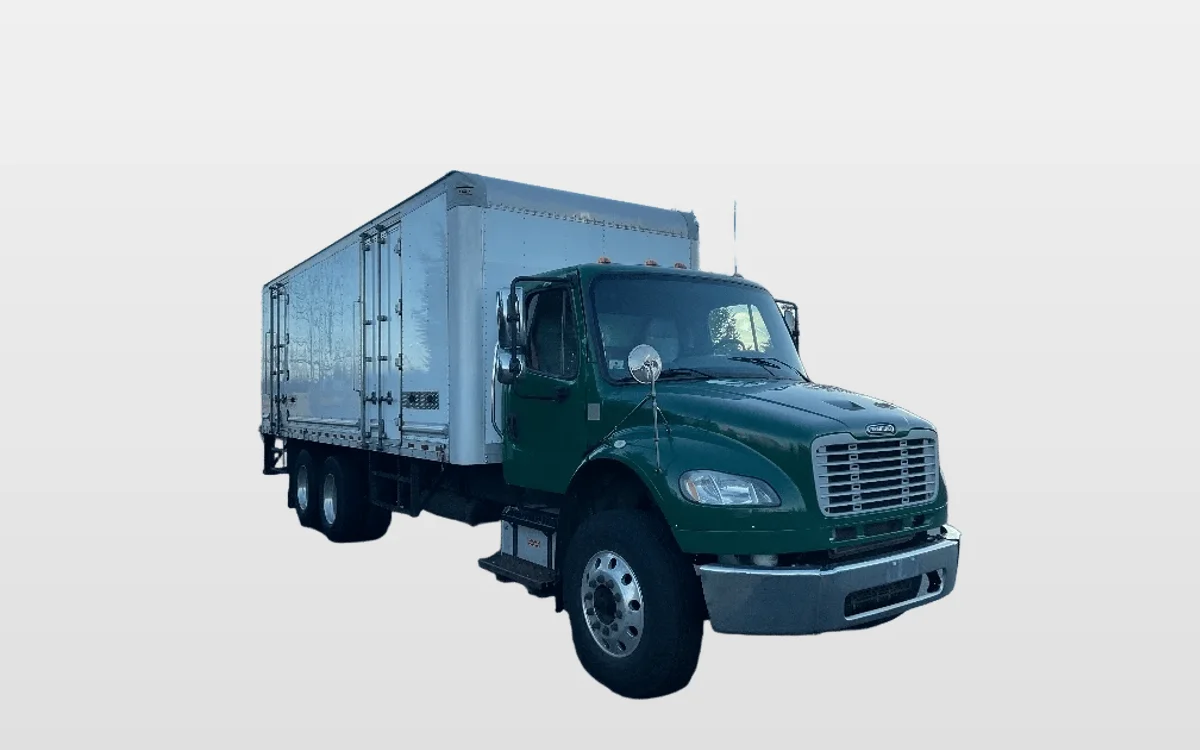 2019 Freightliner M2 106 - image 1