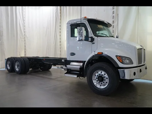 2027 Kenworth T480