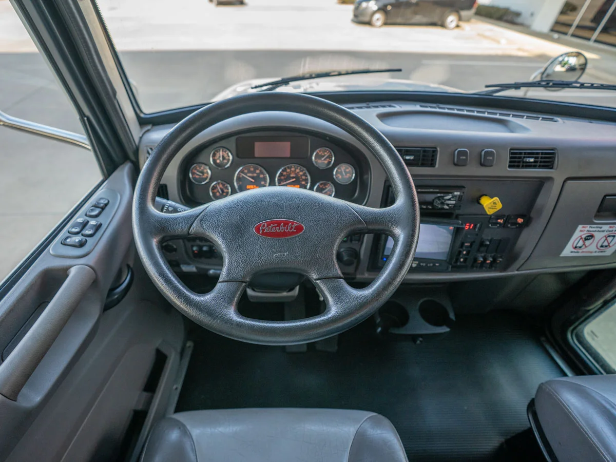 2020 Peterbilt 337 in Duncan, SC — photo 17