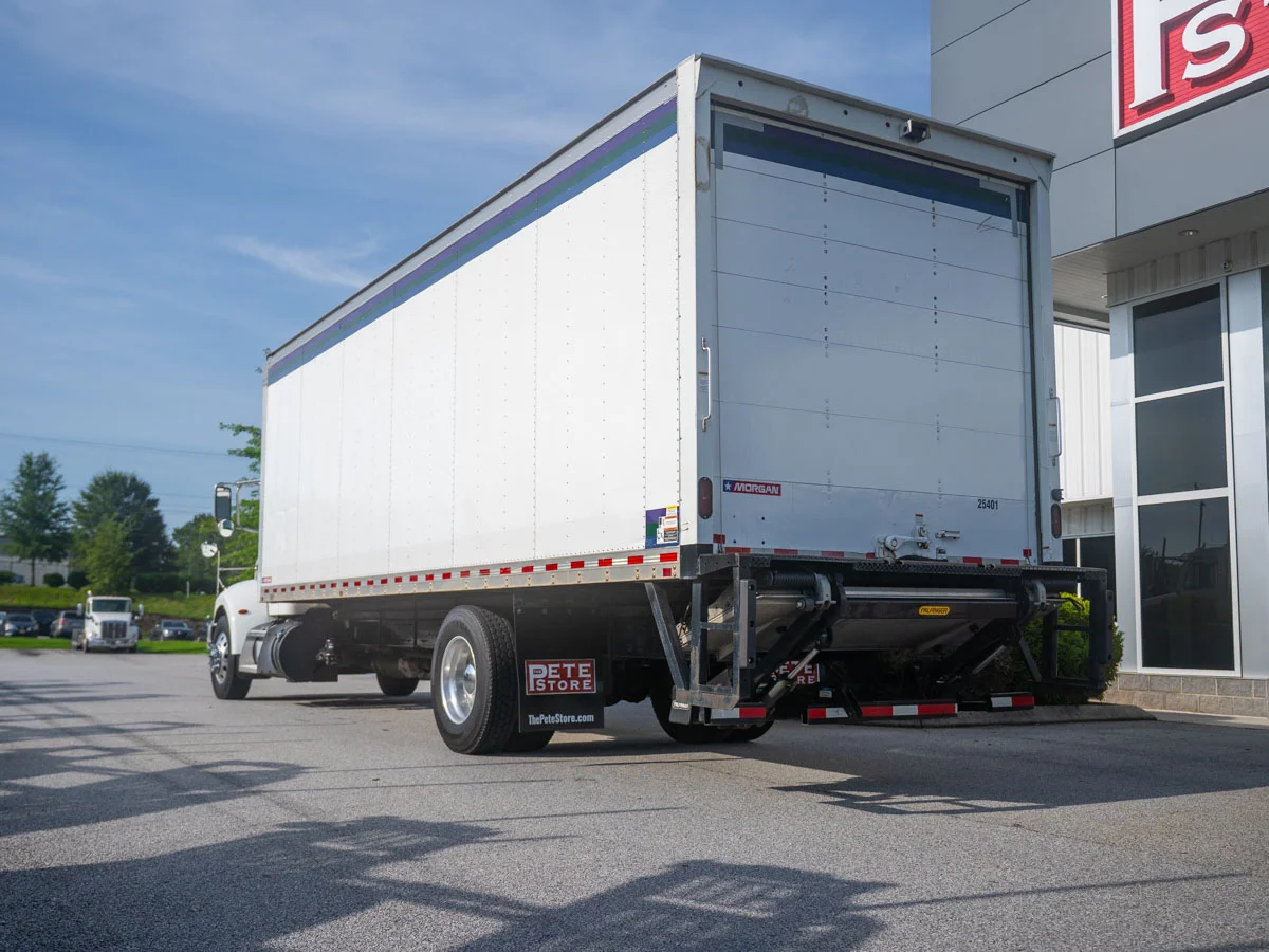 2020 Peterbilt 337 in Duncan, SC — photo 4