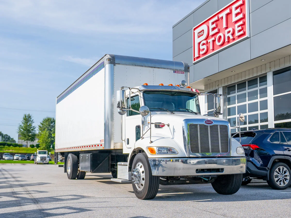 2020 Peterbilt 337 in Duncan, SC — photo 9