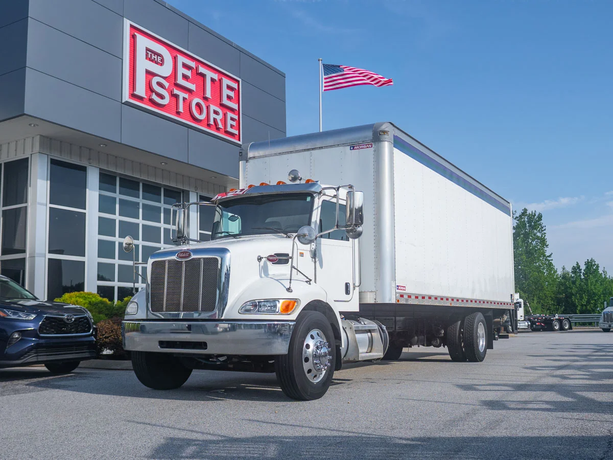 2020 Peterbilt 337 in Duncan, SC — photo 2