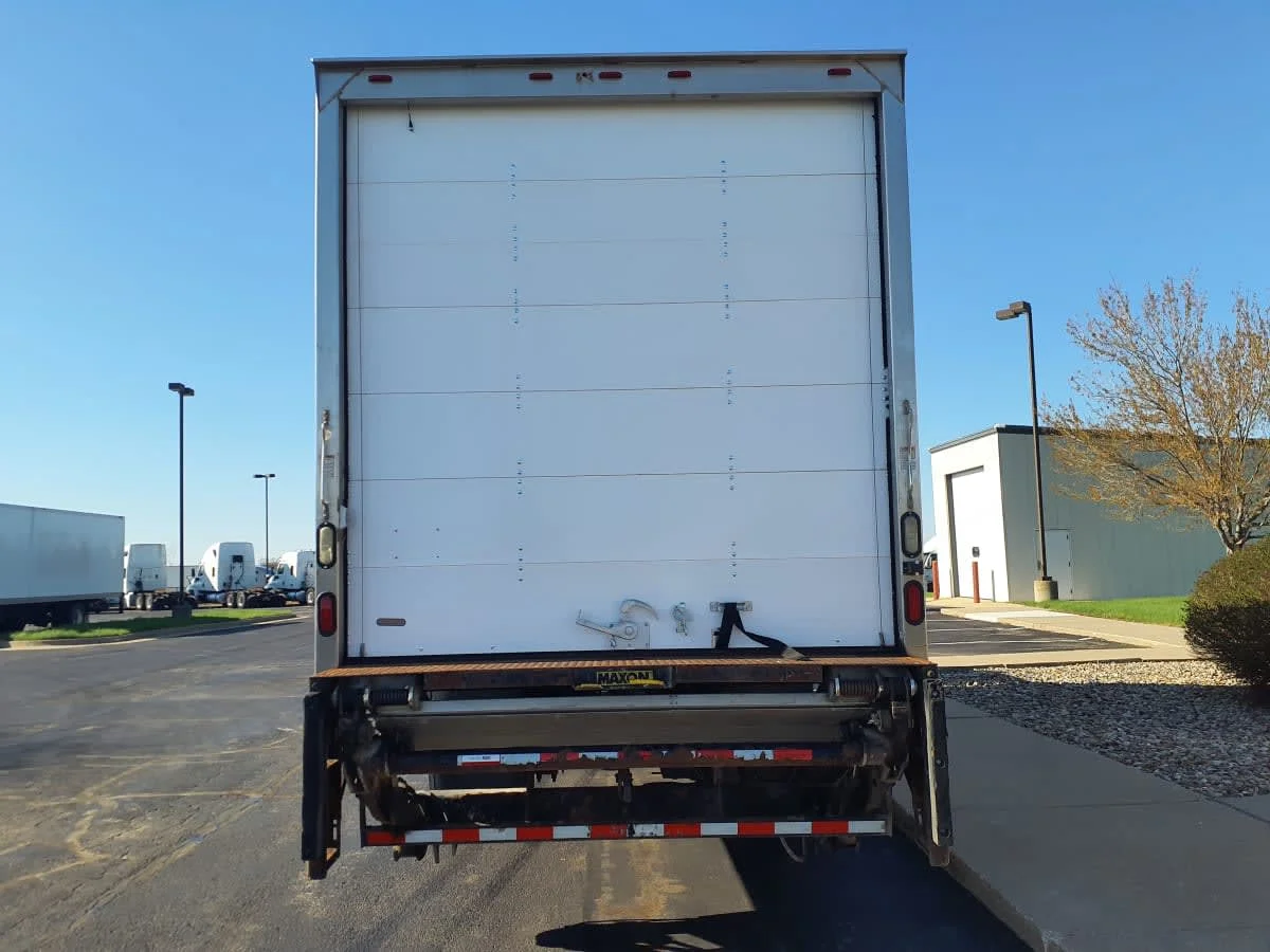 2020 Freightliner M2 106 in Altoona, IA — photo 5