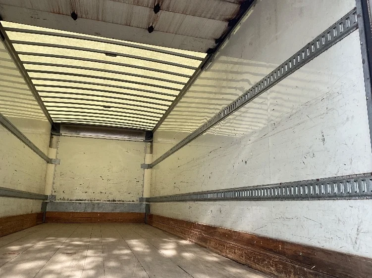 2019 Freightliner eM2 in Capitol Heights, MD — photo 10