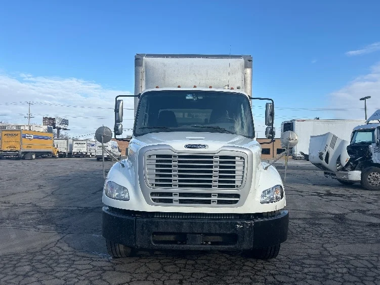 2020 Freightliner M2 112 - image 2