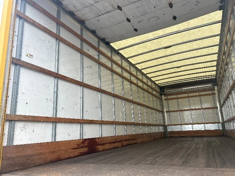 2021 International MV - image 10