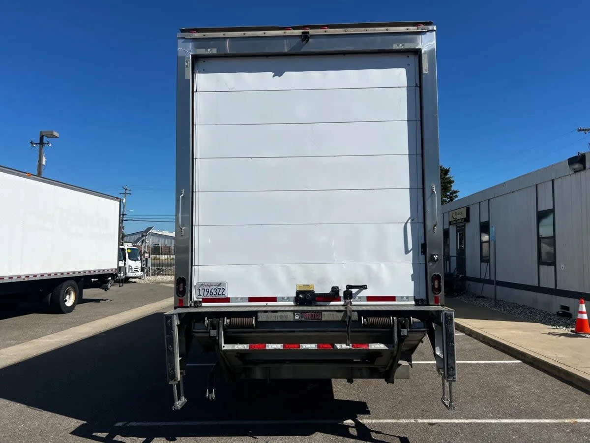 2021 International MV in Fontana, CA — photo 5