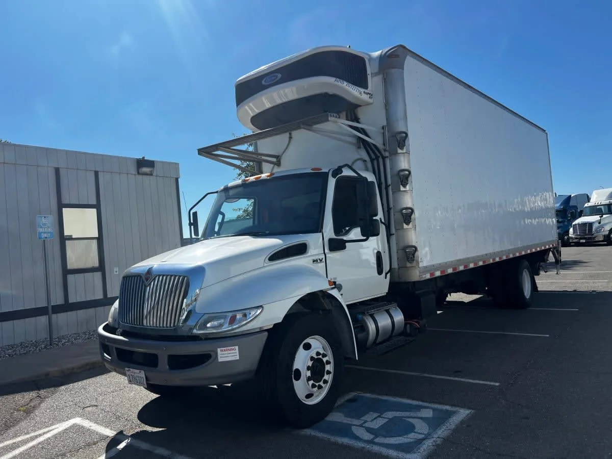 2021 International MV in Fontana, CA — photo 7