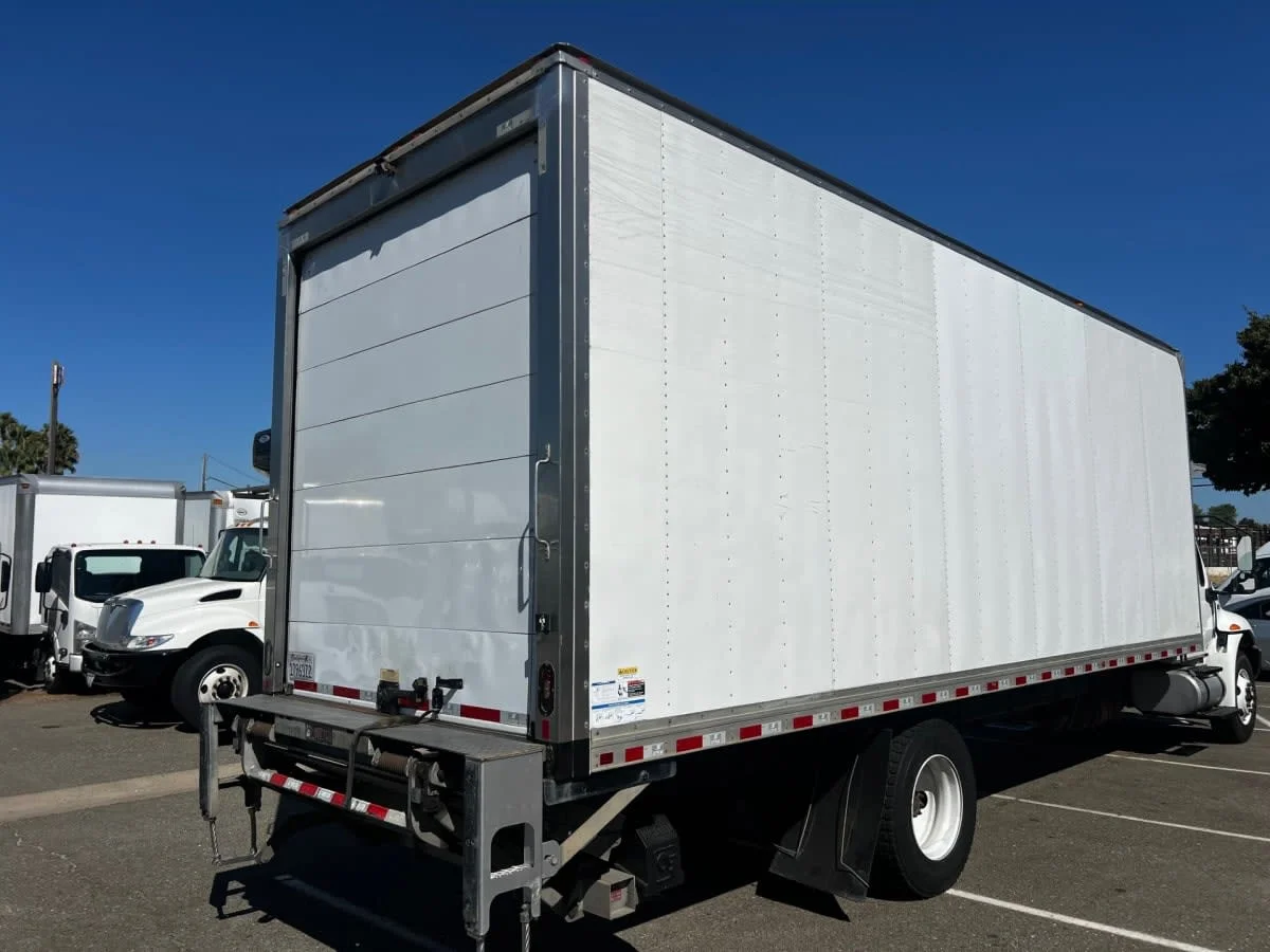 2021 International MV in Fontana, CA — photo 4