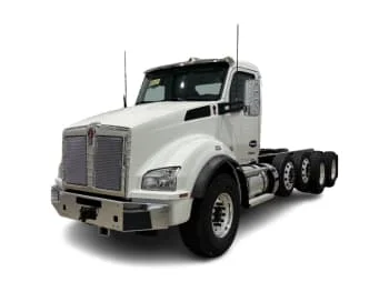 2027 Kenworth T880