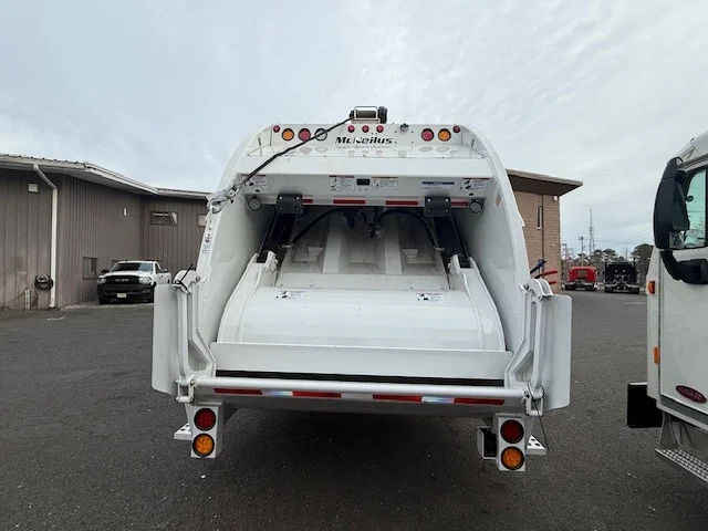 2025 Peterbilt 520 in Clarksburg, WV — photo 5