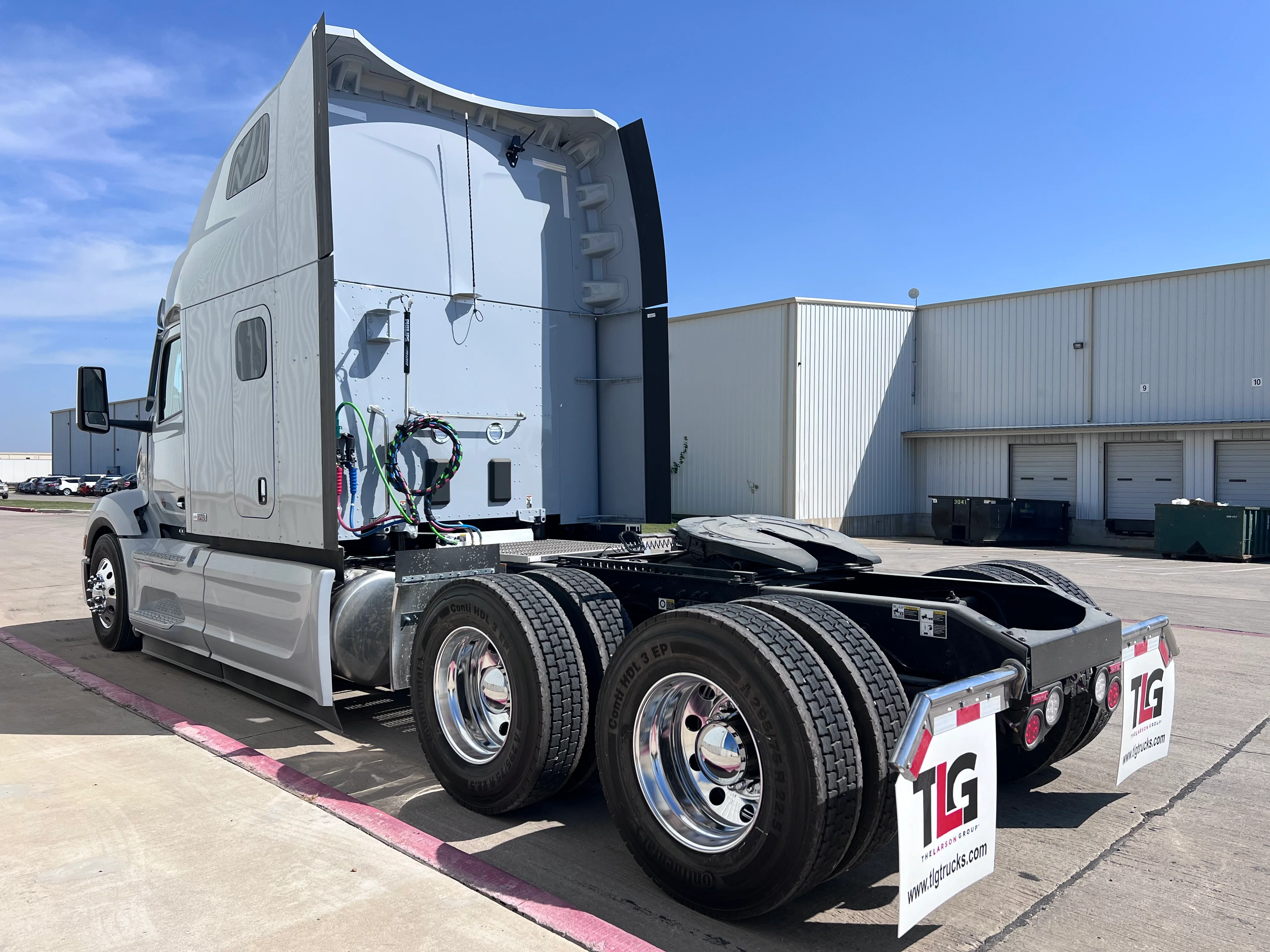 2027 Peterbilt 579 in O'fallon, MO — photo 3