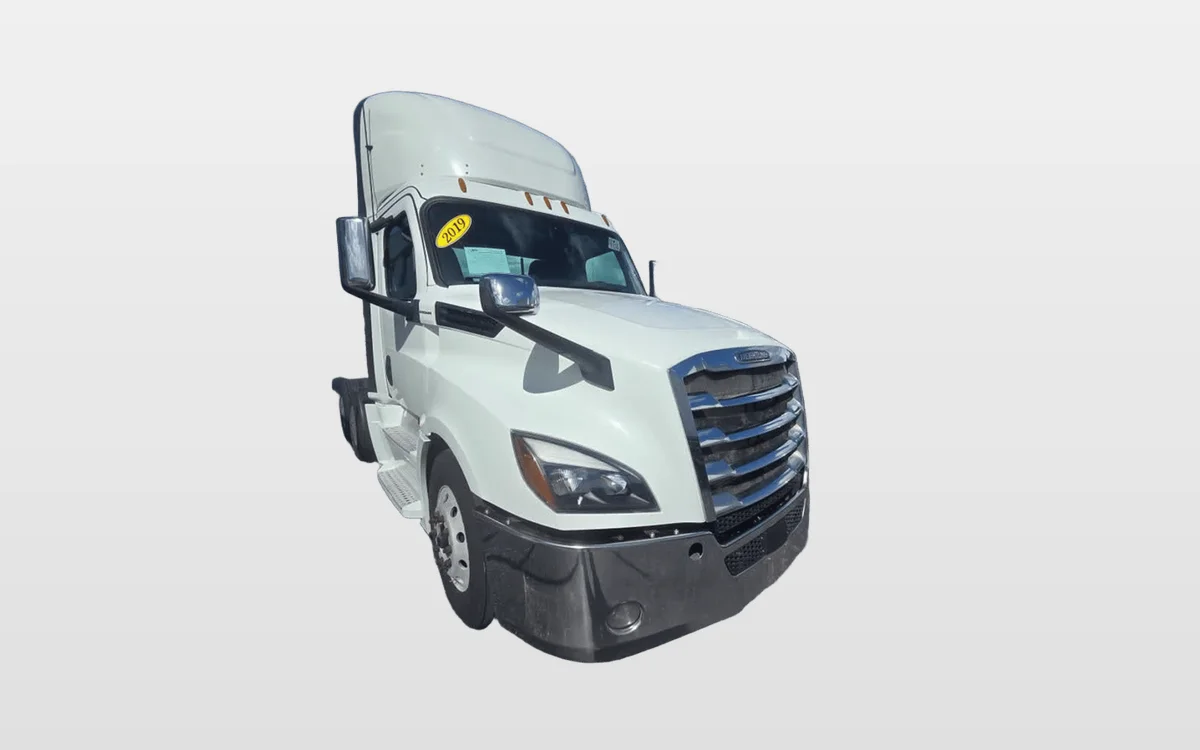 2019 Freightliner - image 1