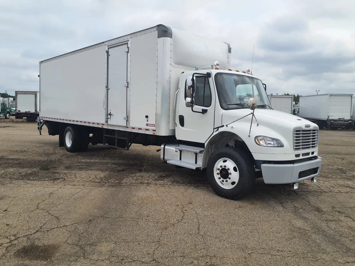 2022 Freightliner M2 106 in Wayland, MI — photo 3