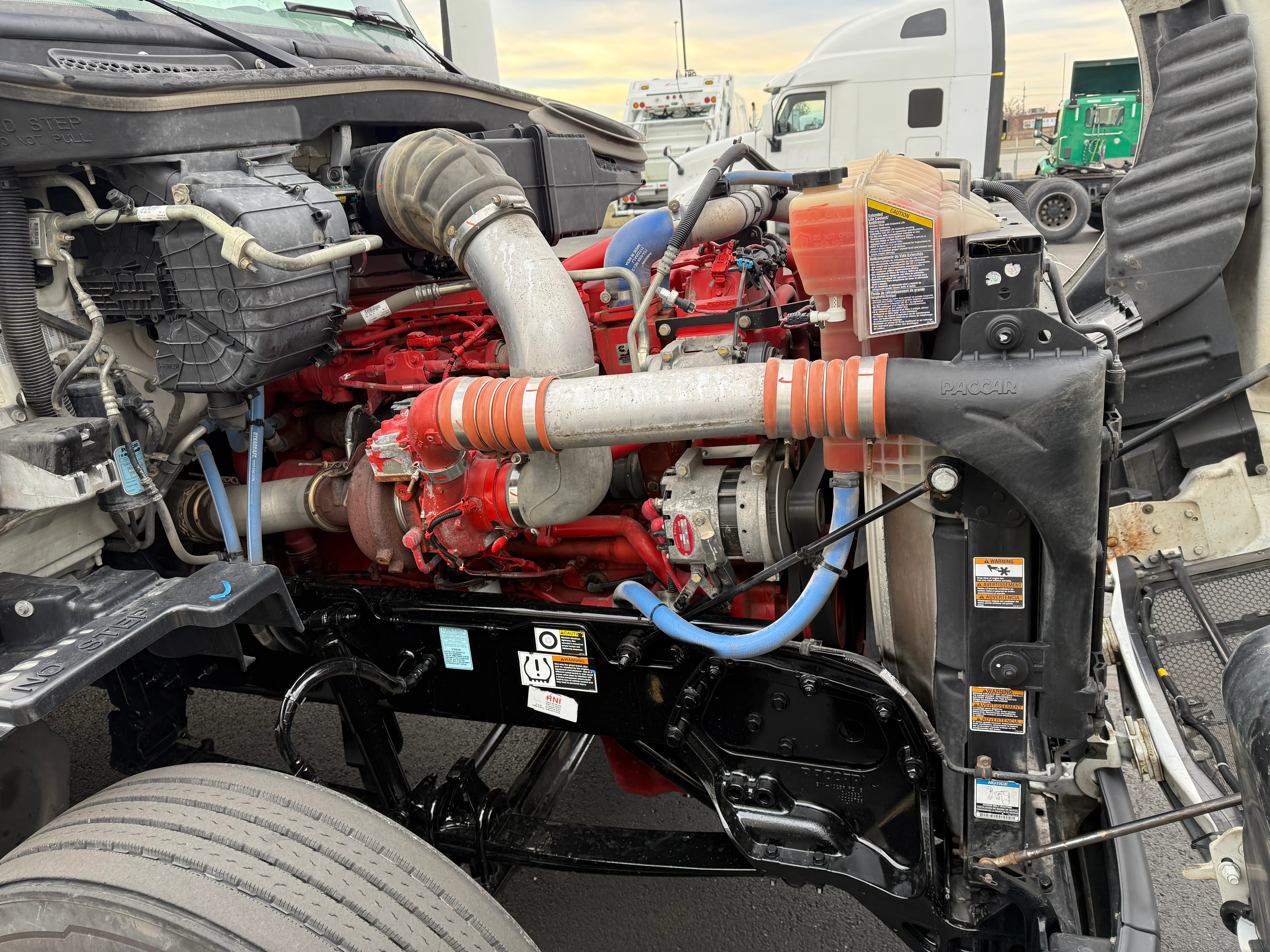 2021 Peterbilt 579 - image 10