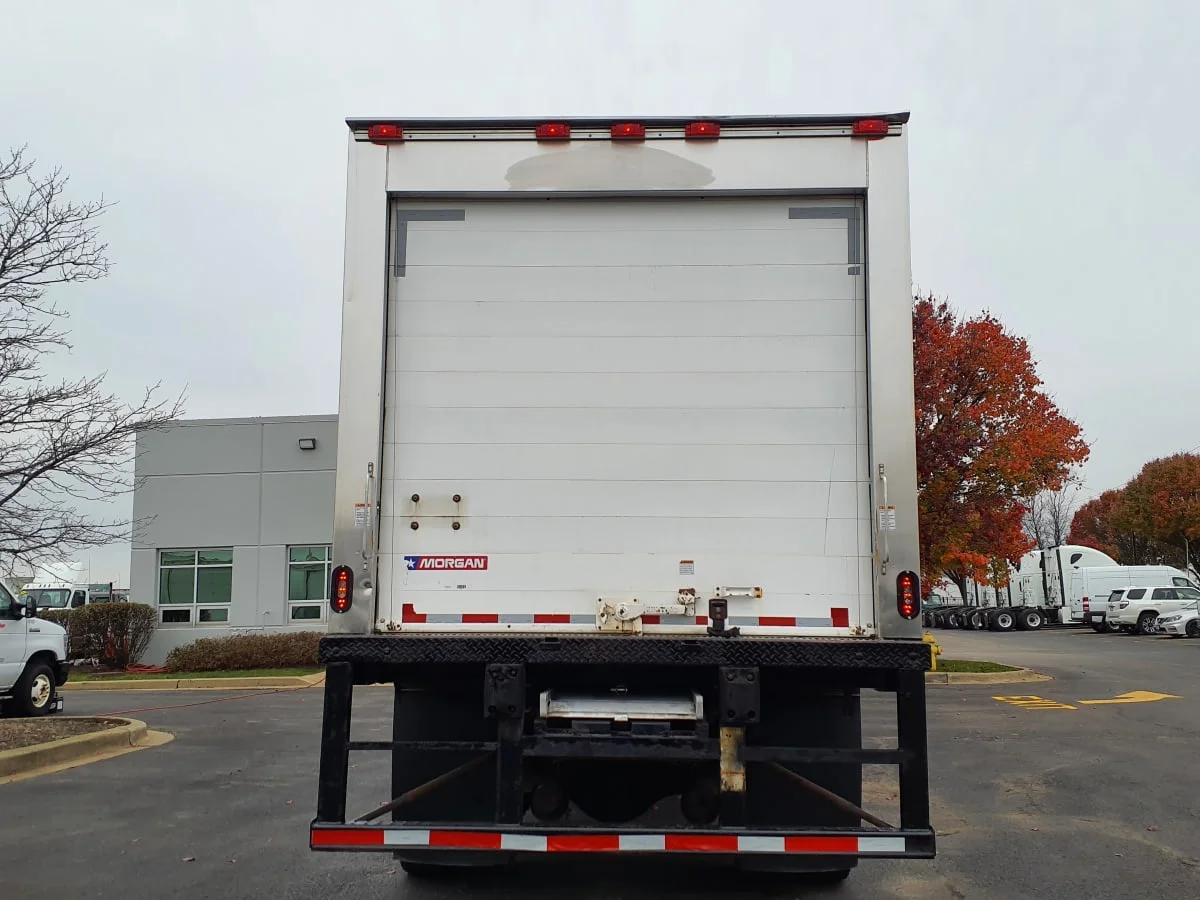 2018 Freightliner M2 106 in Bolingbrook, IL — photo 5