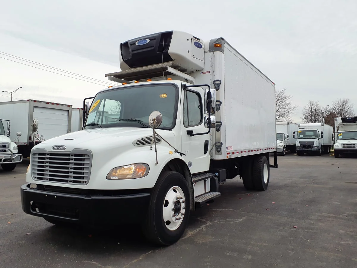 2018 Freightliner M2 106 in Bolingbrook, IL