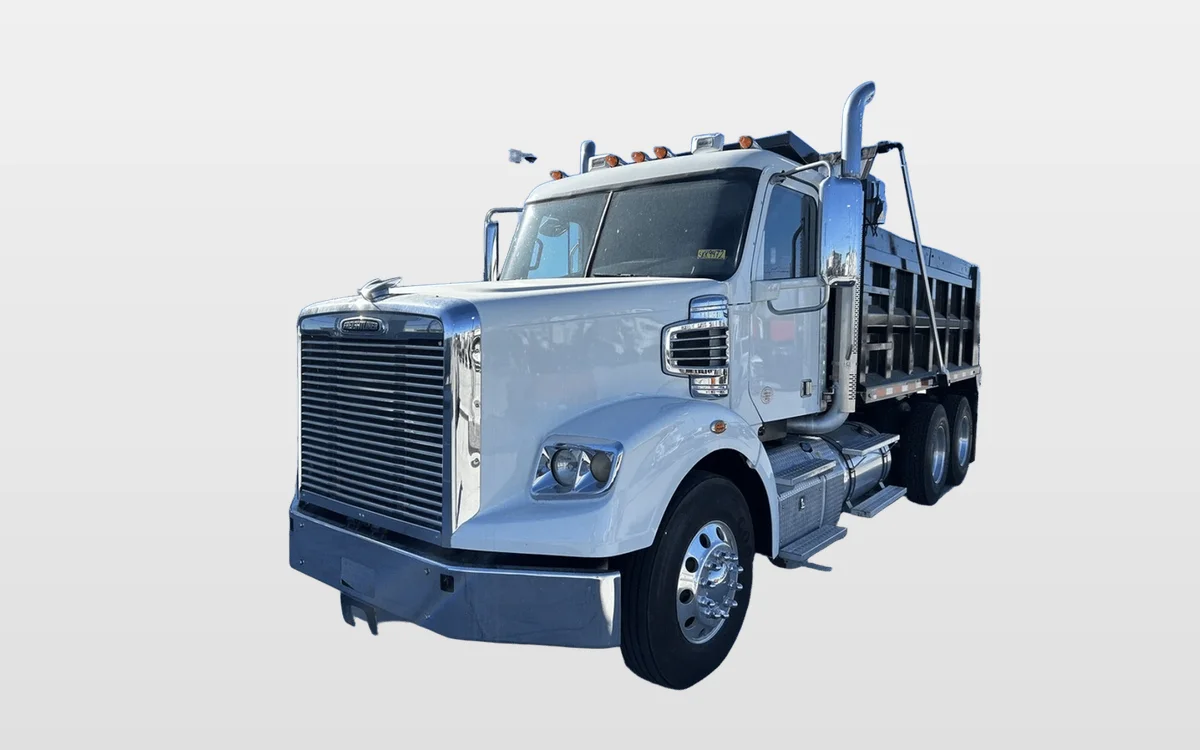 2019 Freightliner 122SD - image 1