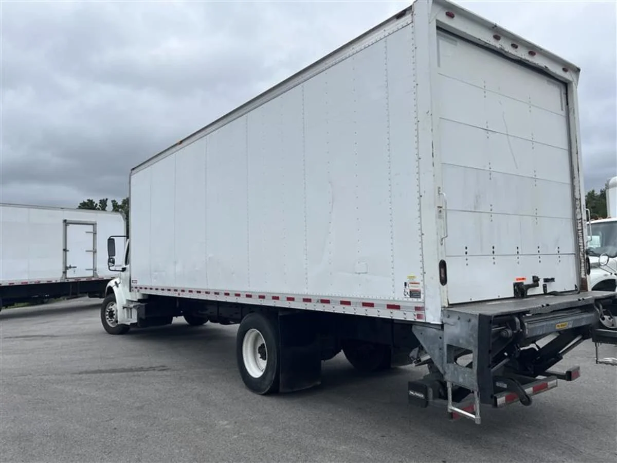 2019 Freightliner M2 106 - image 6