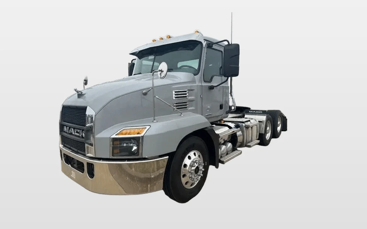 2021 Mack Anthem - image 1