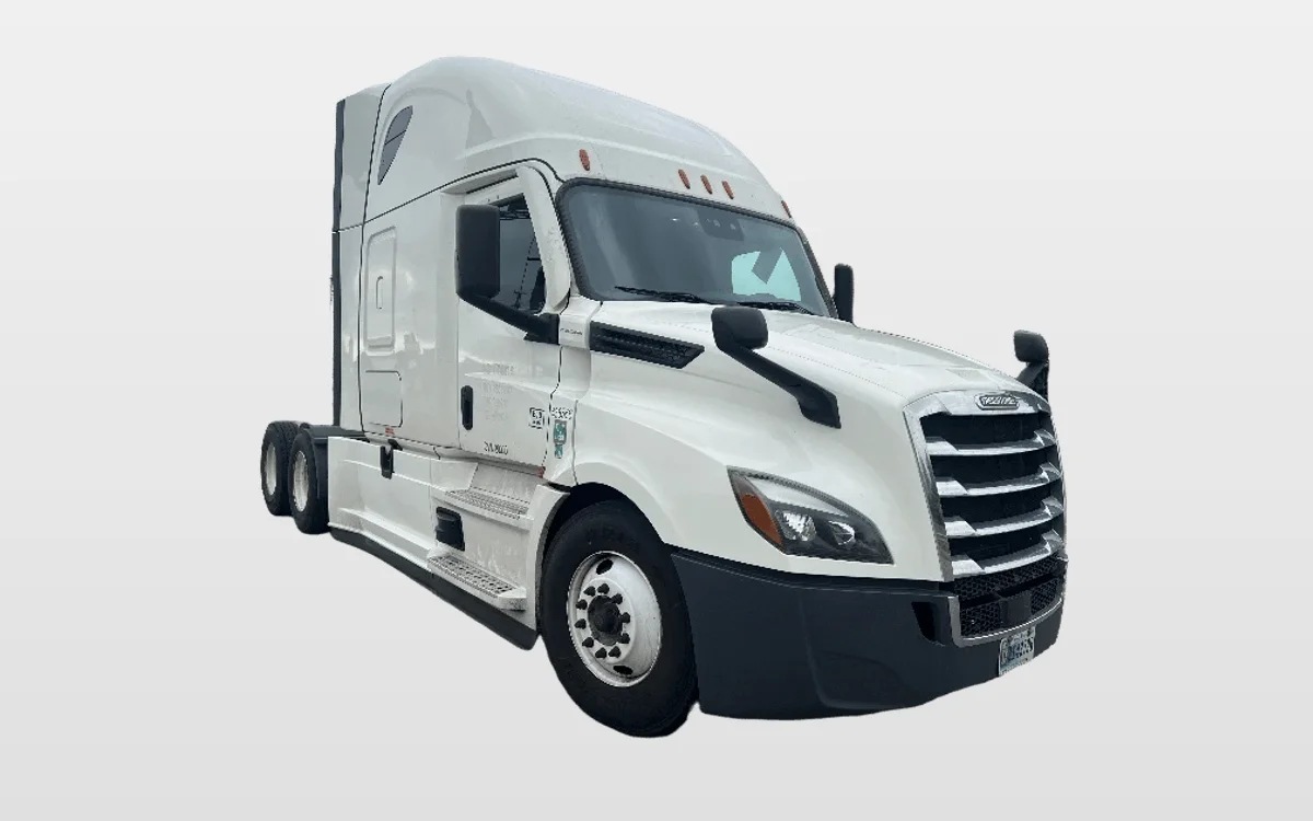 2022 Freightliner Cascadia - image 1