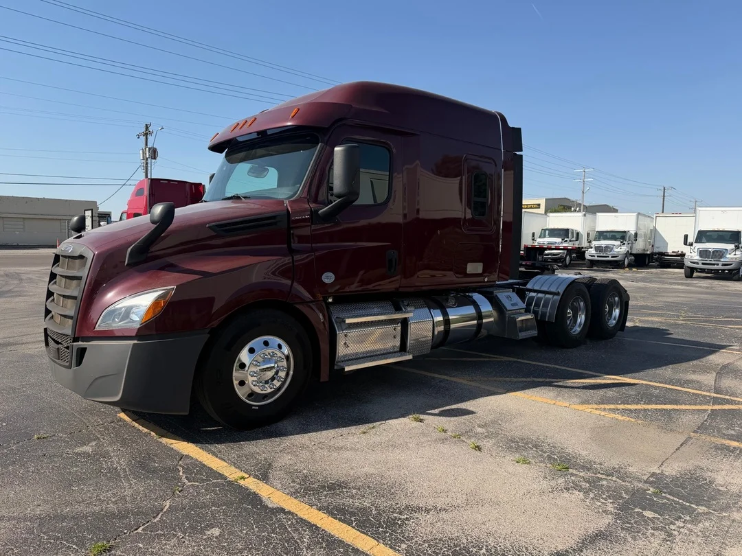 2020 Freightliner Cascadia in Oklahoma City, OK