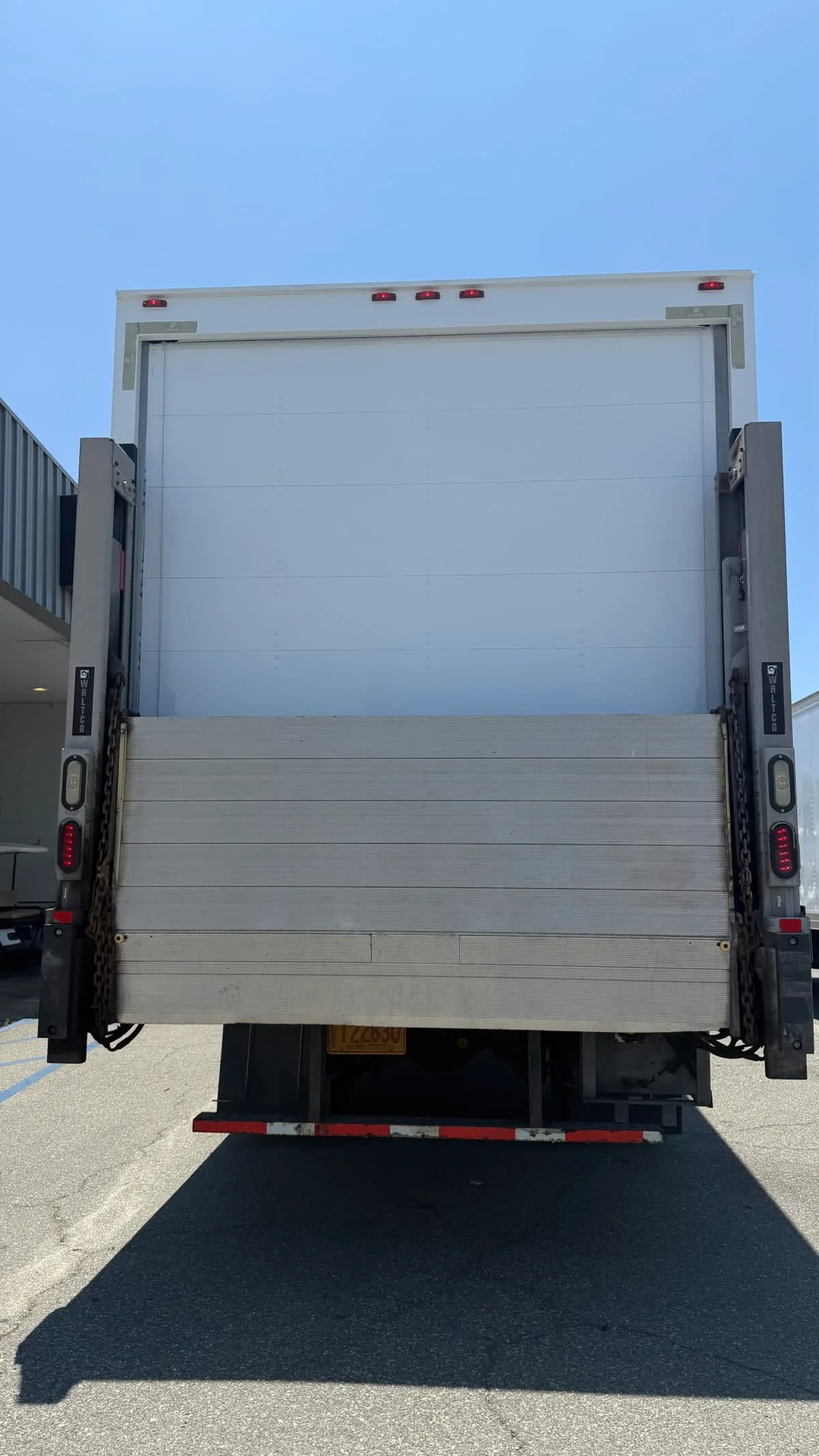 2019 Freightliner M2 106 in Pomona, CA — photo 5