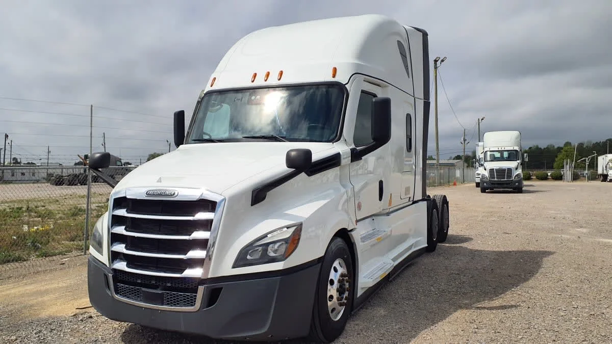 2022 Freightliner Cascadia in Birmingham, AL