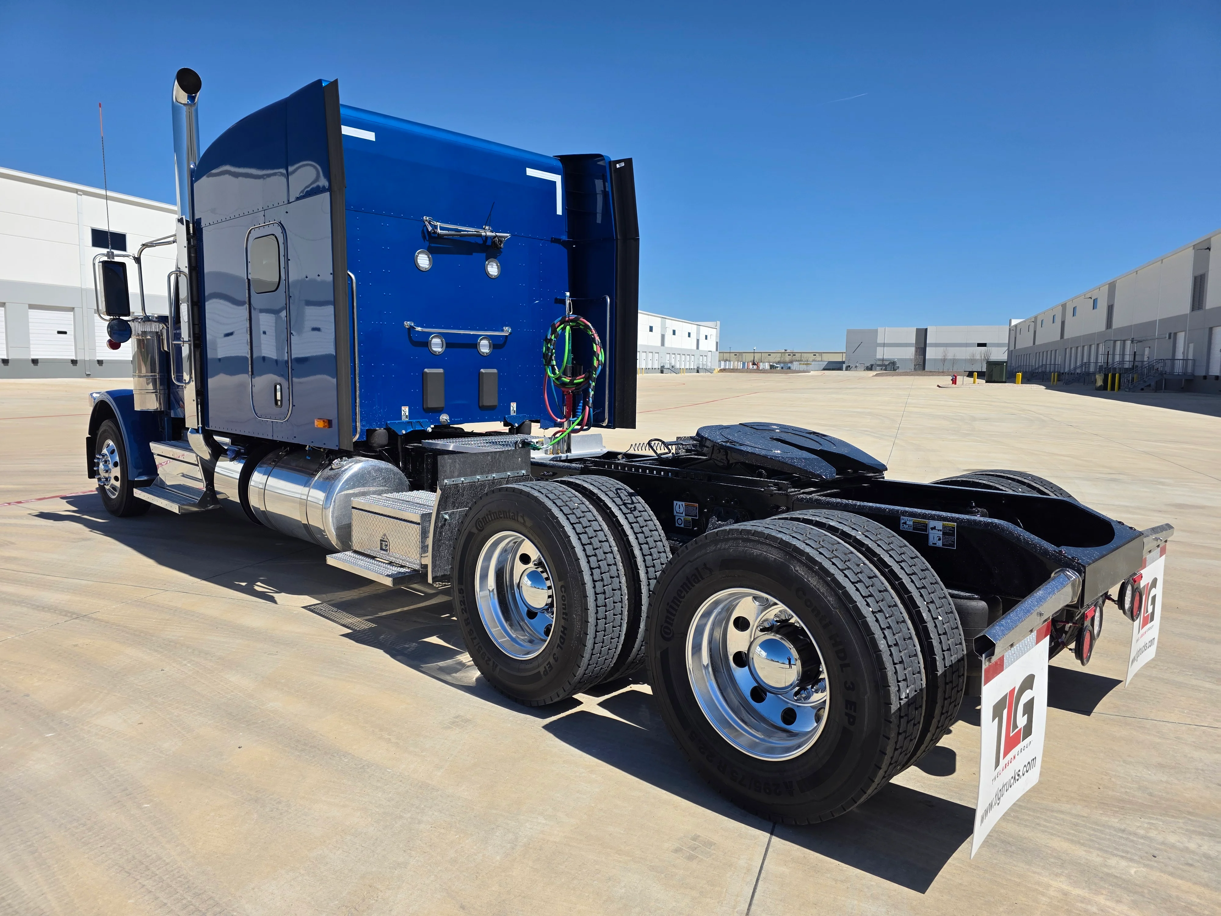 2027 Peterbilt 589 in O'fallon, MO — photo 3