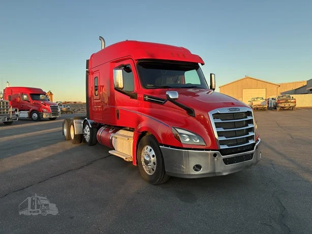 2020 Freightliner Cascadia in Jerome, ID — photo 7