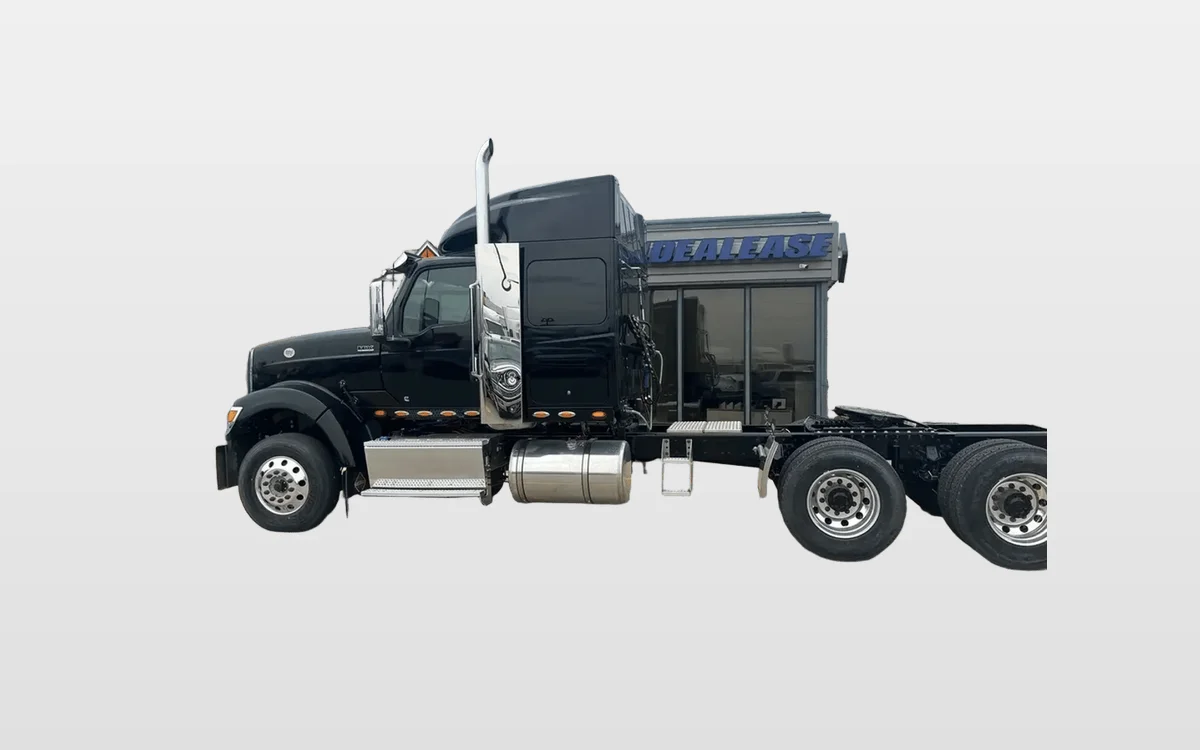 2025 International HX - image 1