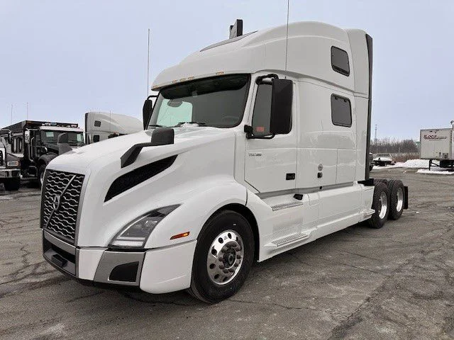 2024 Volvo VNL 860 in London, OH
