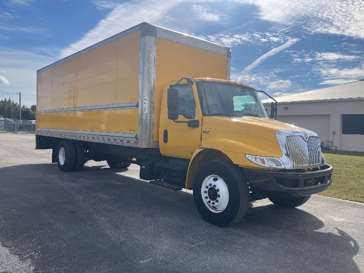 2021 International MV in Ocala, FL