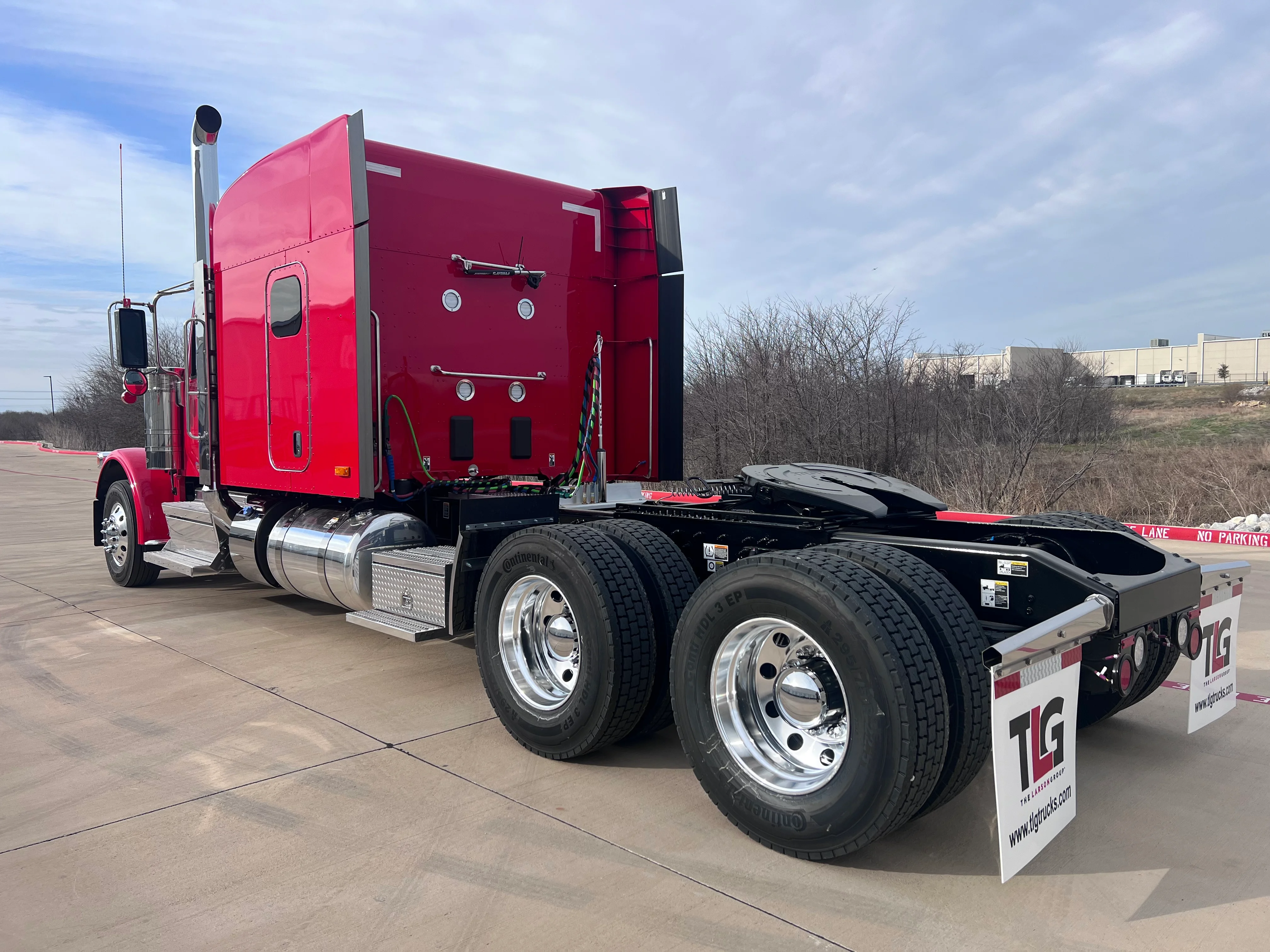 2027 Peterbilt 589 in Hattiesburg, MS — photo 3
