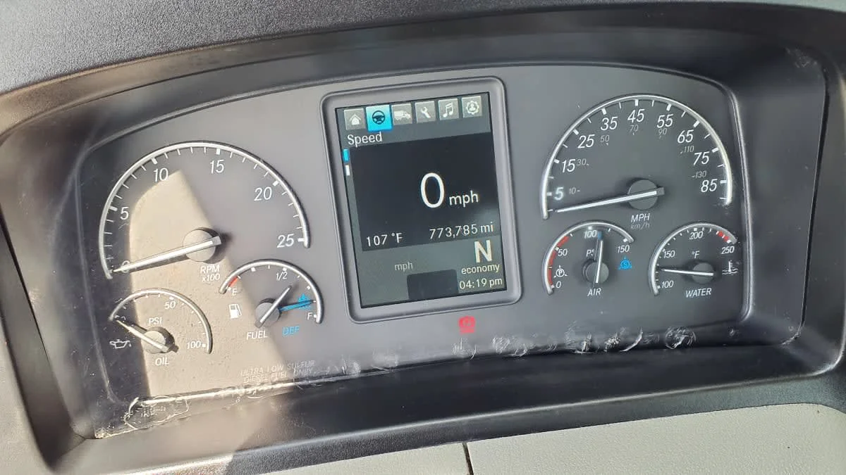 2019 Freightliner Cascadia in Birmingham, AL — photo 10