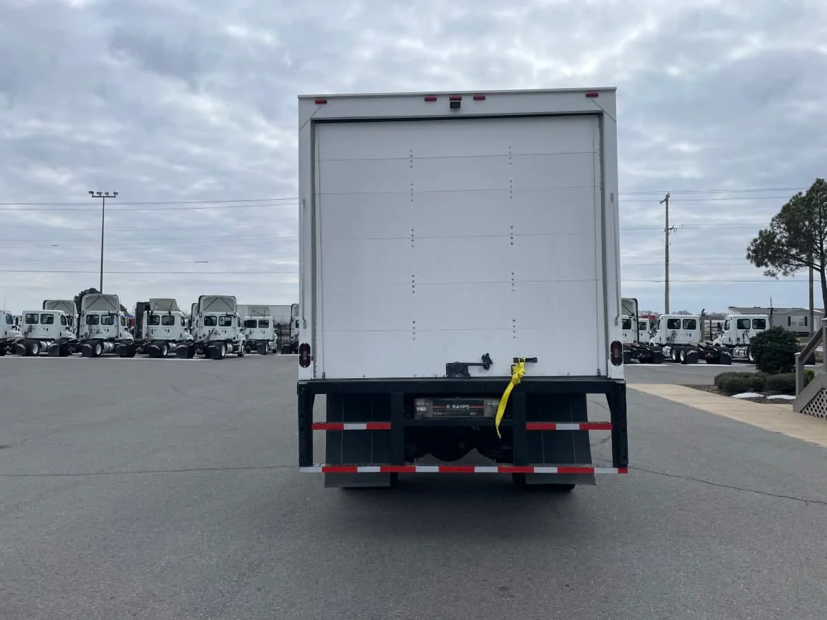 2019 Freightliner M2 106 in North Little Rock, AR — photo 5