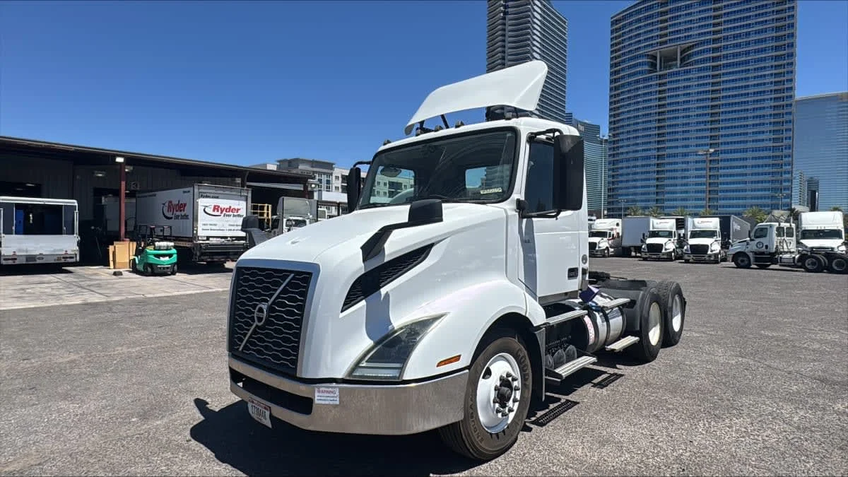 2019 Volvo in North Las Vegas, NV — photo 3