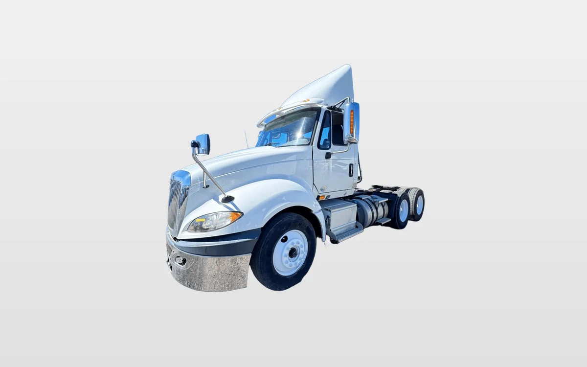 2016 International ProStar - image 1