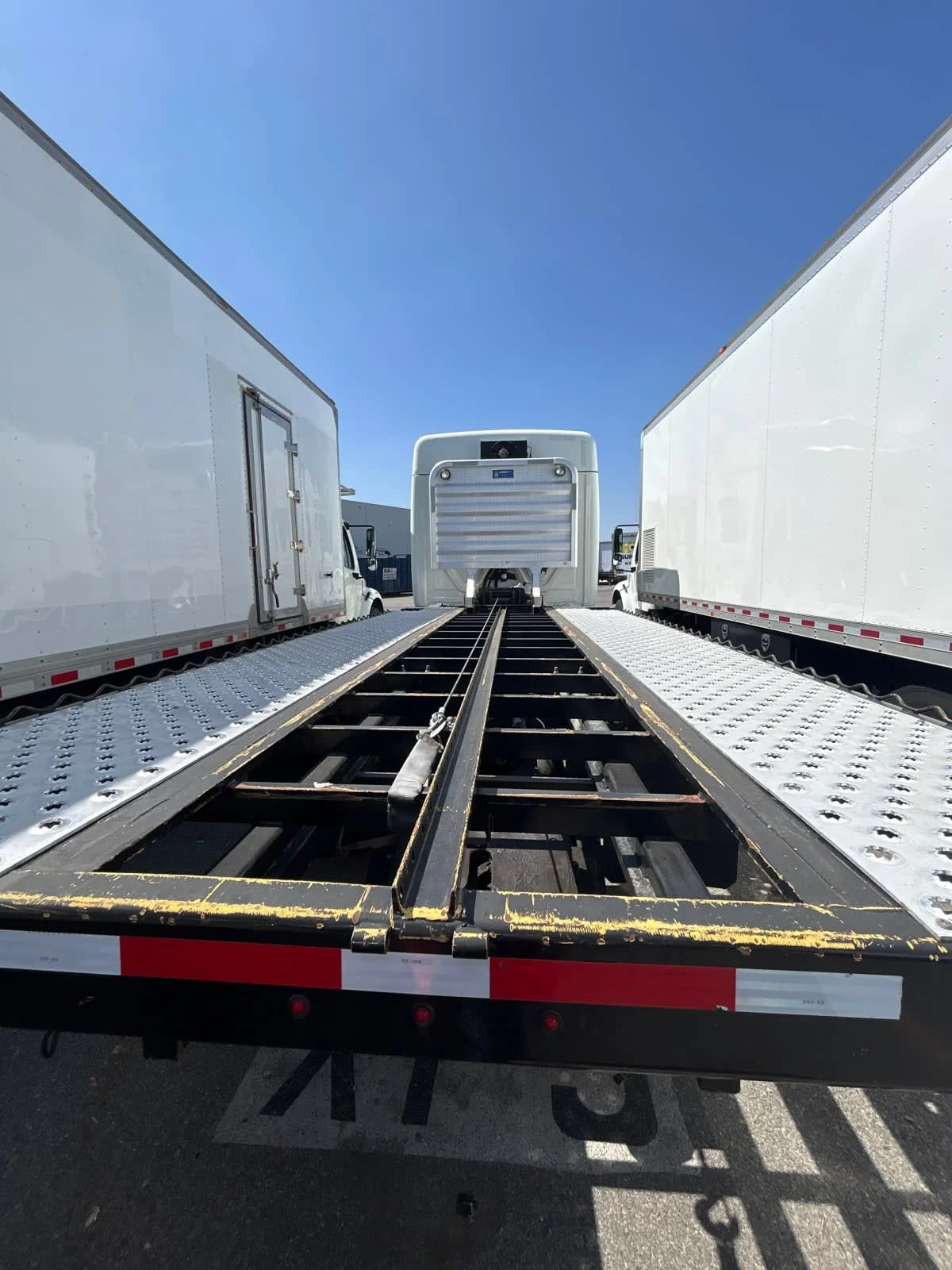 2020 Freightliner Cascadia in Fontana, CA — photo 5