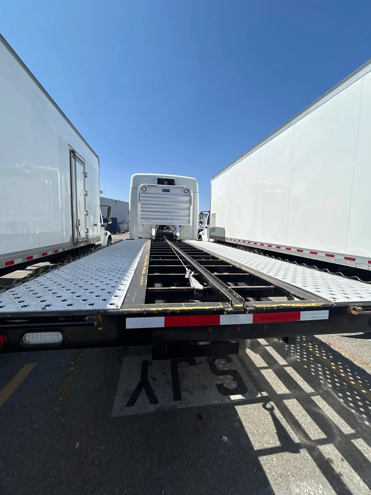 2020 Freightliner Cascadia in Fontana, CA — photo 8
