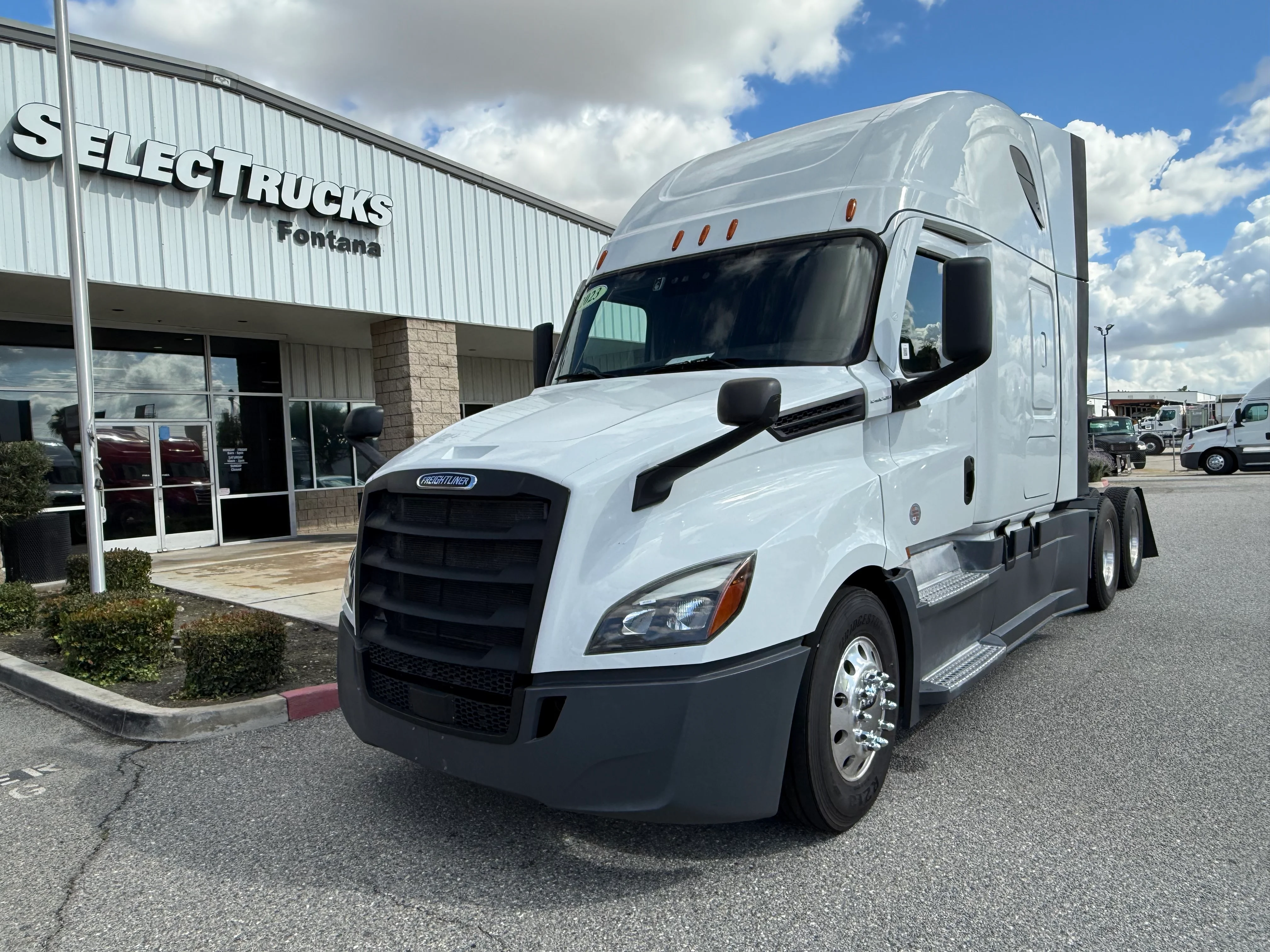 2023 Freightliner Cascadia in Selectrucks Fontana, CA