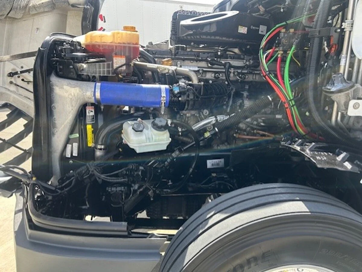 2024 Freightliner Cascadia - image 14