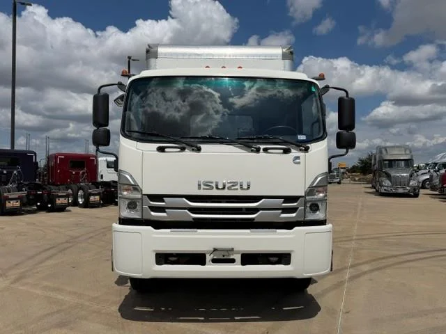 2022 Isuzu FTR — photo 13