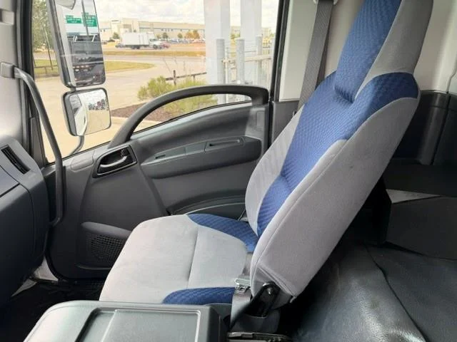 2022 Isuzu FTR — photo 37